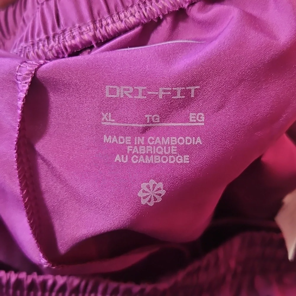 Nike Kids' Dri-FIT Multi Woven Shorts: PURPLE: NEW WITH TAGS: SIZE XL